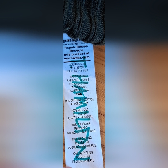 EUC Patagonia Brown Hiking Outdoor Boho Warm Winter Beanie Hat Cap w/ PomPom - Picture 5 of 5